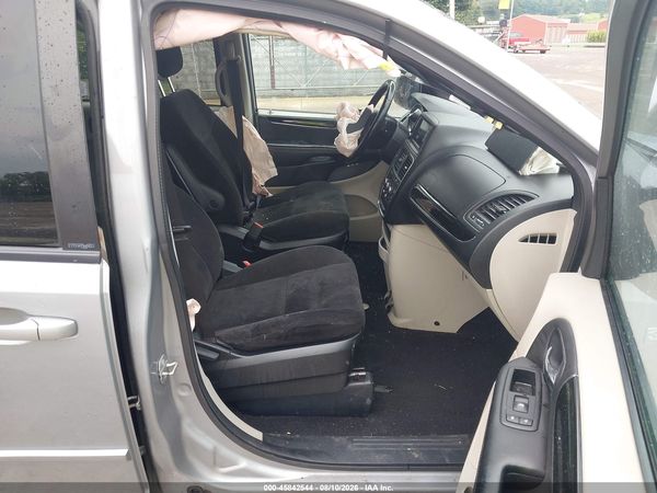 2014 DODGE GRAND CARAVAN SE 30TH ANNIVERSARY — I5