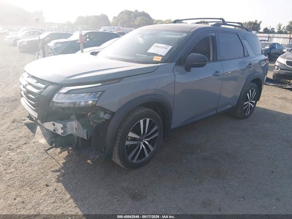 2024 NISSAN PATHFINDER — I2