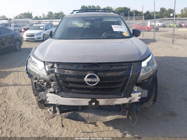 2024 NISSAN PATHFINDER PLATINUM FWD — I115