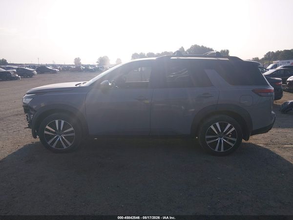 2024 NISSAN PATHFINDER PLATINUM FWD — I117