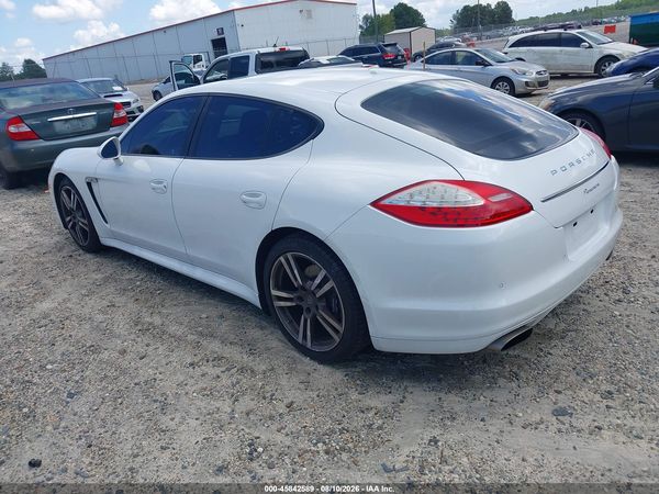 2012 PORSCHE PANAMERA 4