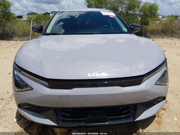 2025 KIA EV6 WIND RWD