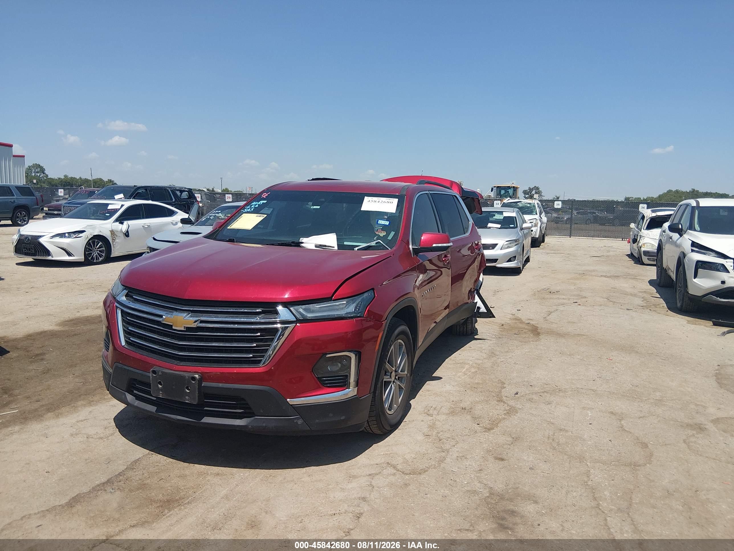 2023 CHEVROLET TRAVERSE FWD LT CLOTH — I2