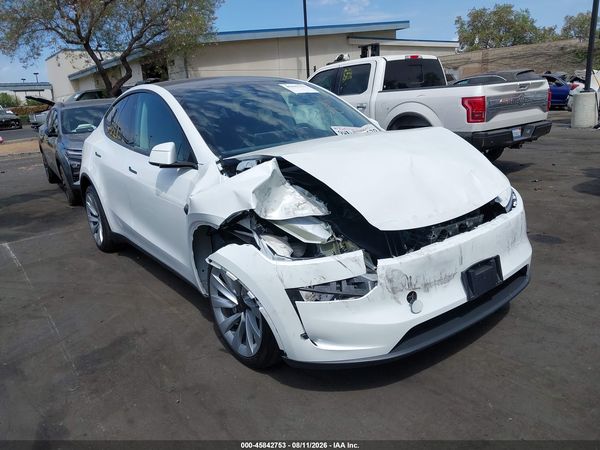 2026 TESLA MODEL Y