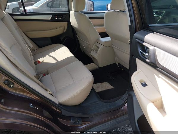 2019 SUBARU OUTBACK 2.5I PREMIUM — I8