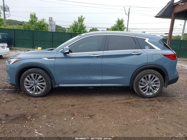 2023 INFINITI QX50 LUXE
