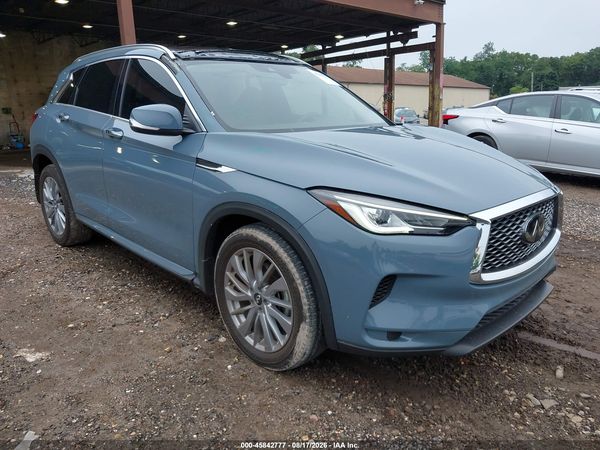 2023 INFINITI QX50 LUXE