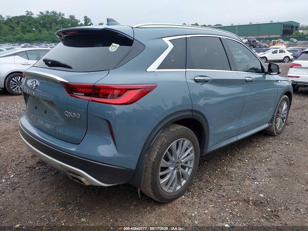 2023 INFINITI QX50 LUXE