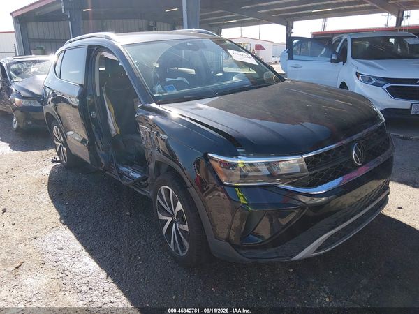 2024 VOLKSWAGEN TAOS 1.5T SE — I1