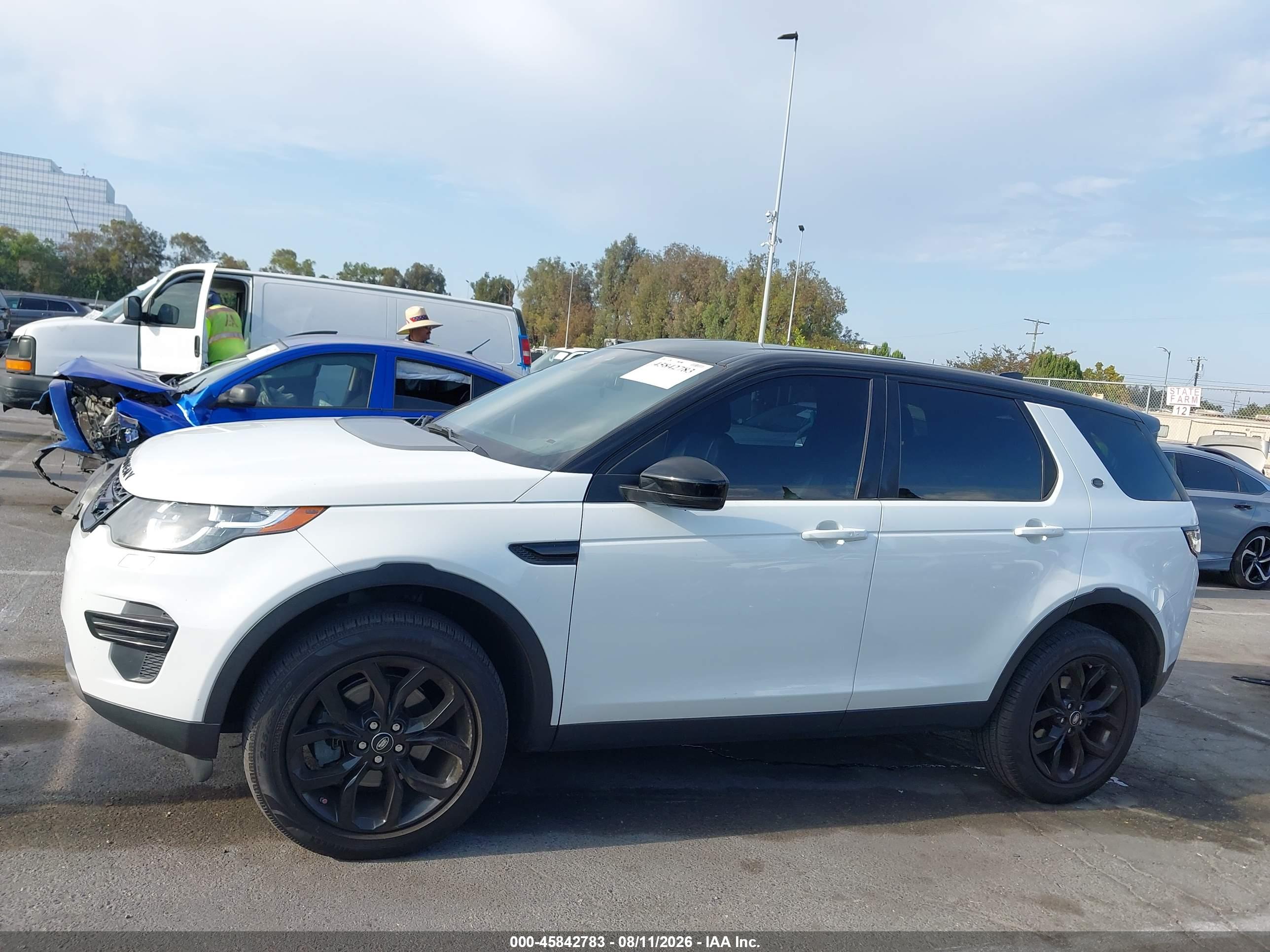 2017 LAND ROVER DISCOVERY SPORT SE