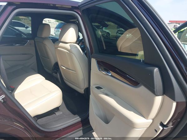 2017 CADILLAC XT5 LUXURY