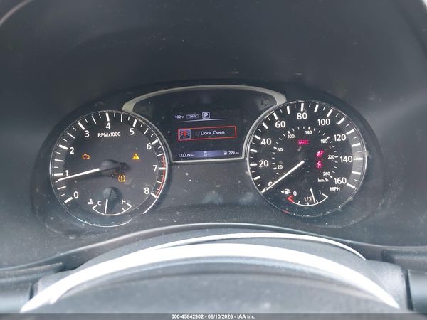2018 NISSAN PATHFINDER SV — I7