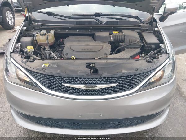 2021 CHRYSLER VOYAGER LXI