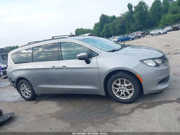 2021 CHRYSLER VOYAGER LXI