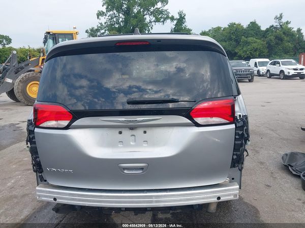 2021 CHRYSLER VOYAGER LXI