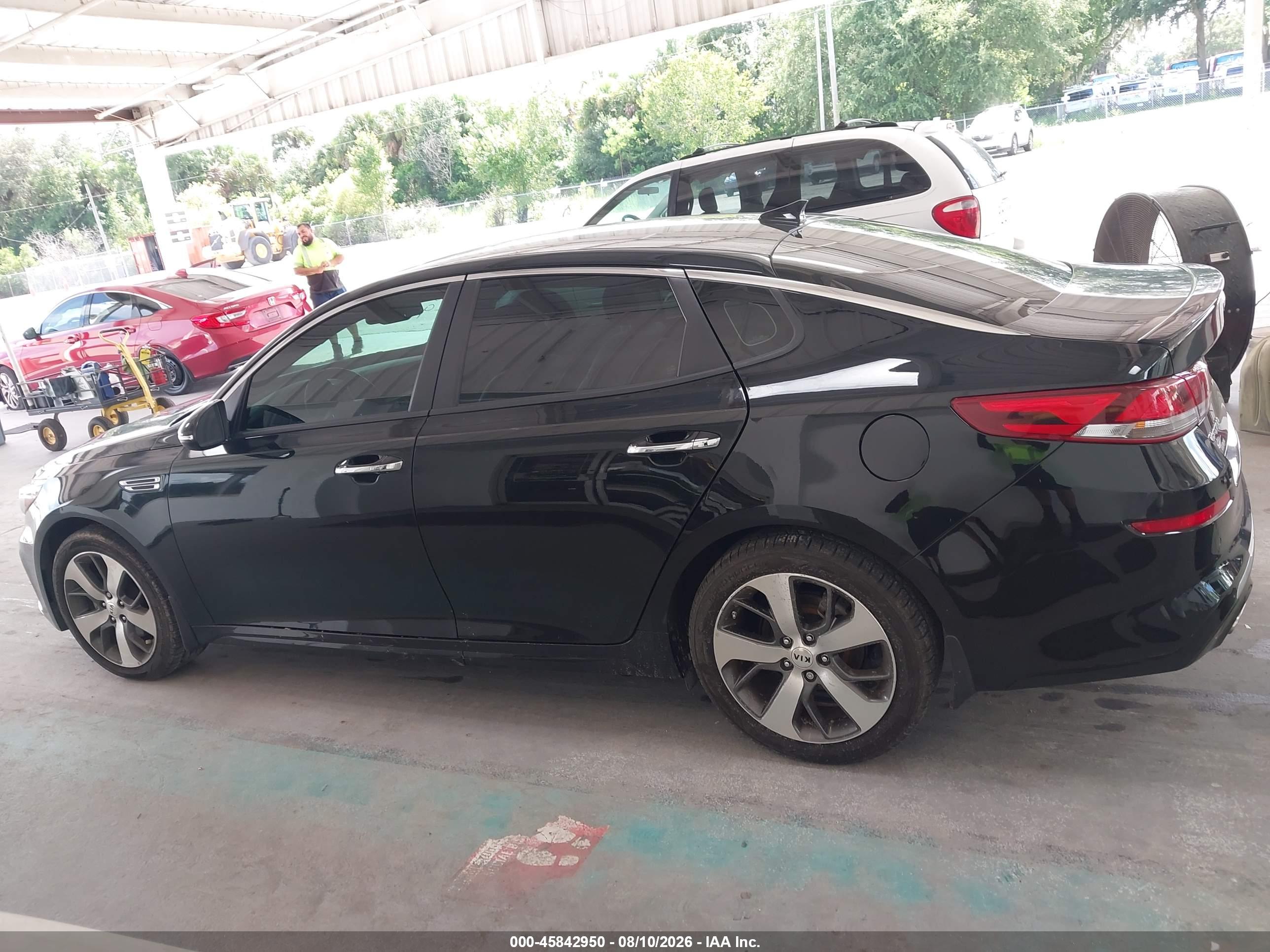 2019 KIA OPTIMA S