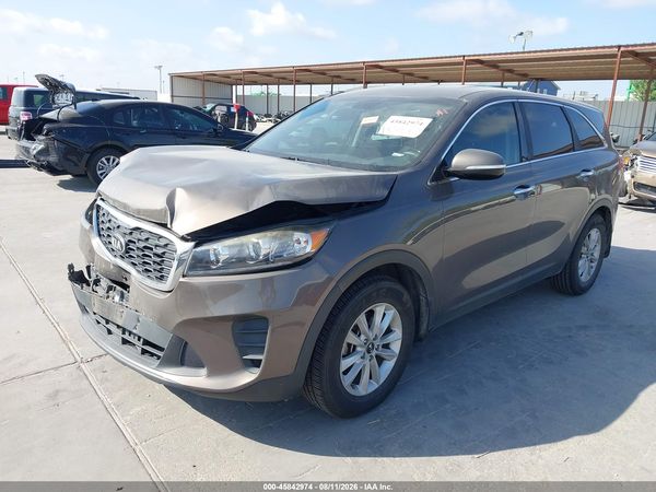 2019 KIA SORENTO 2.4L LX