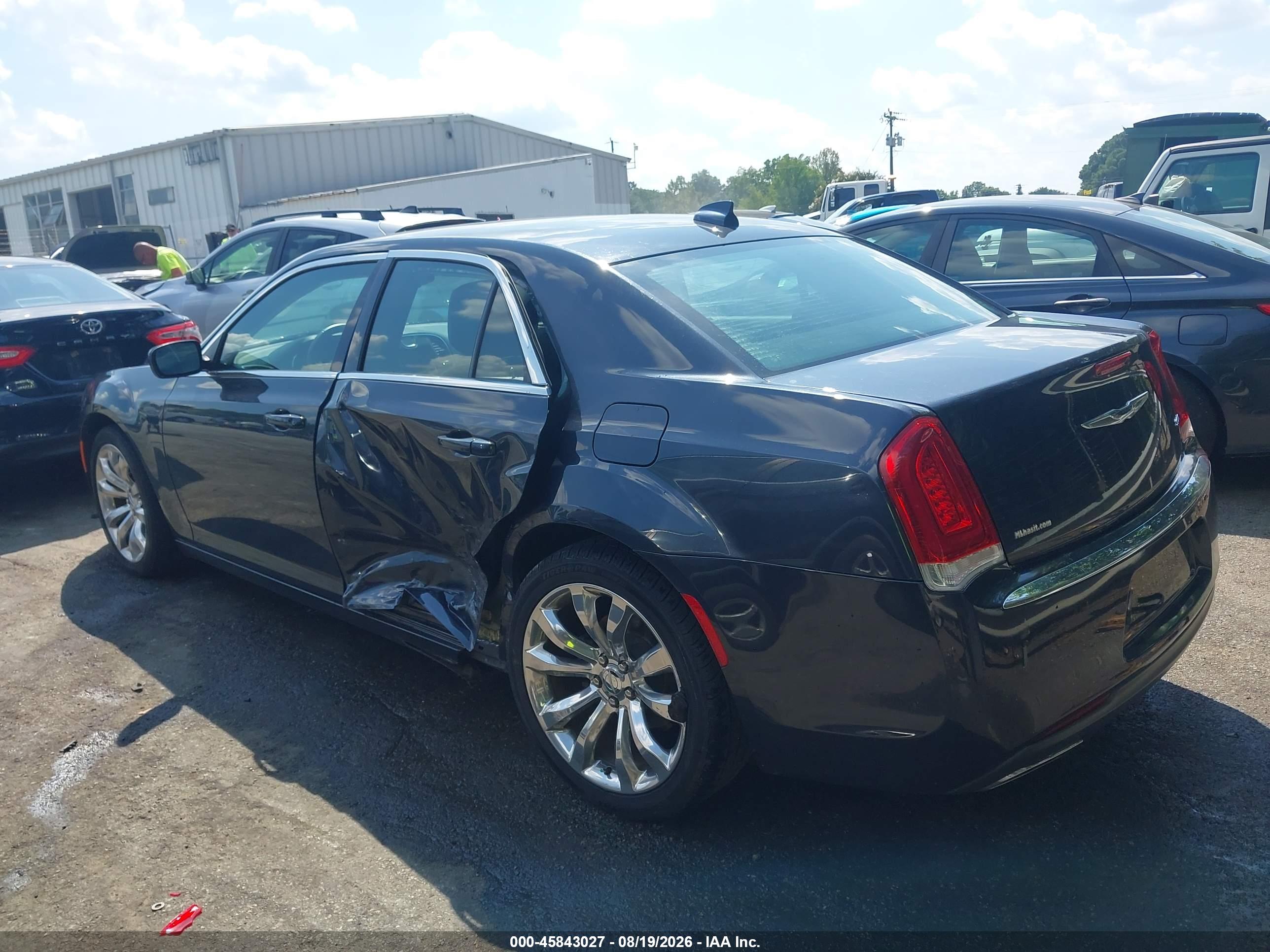 2016 CHRYSLER 300 LIMITED