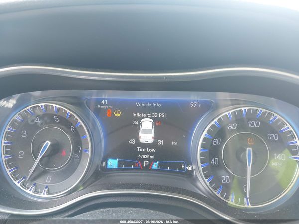2016 CHRYSLER 300 LIMITED