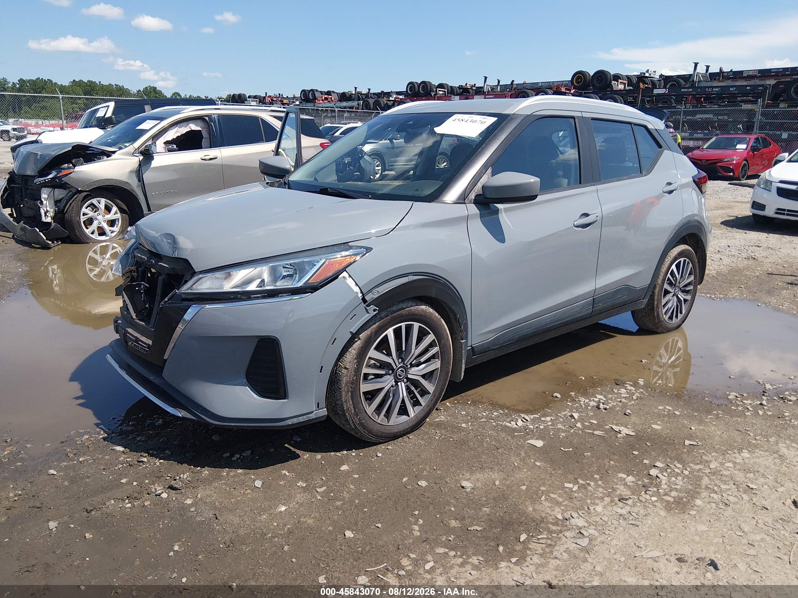 2021 NISSAN KICKS SV XTRONIC CVT — I2