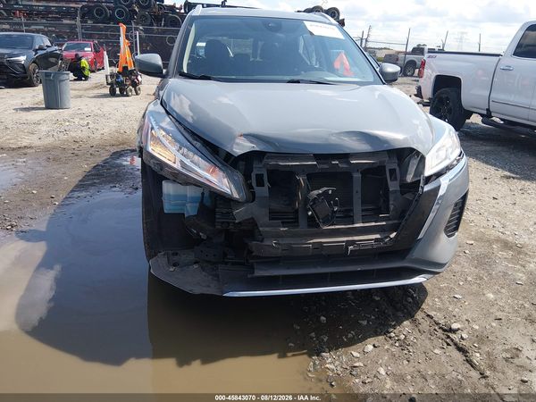 2021 NISSAN KICKS SV XTRONIC CVT — I6
