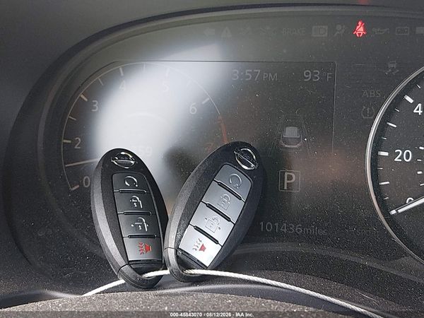 2021 NISSAN KICKS SV XTRONIC CVT — I11