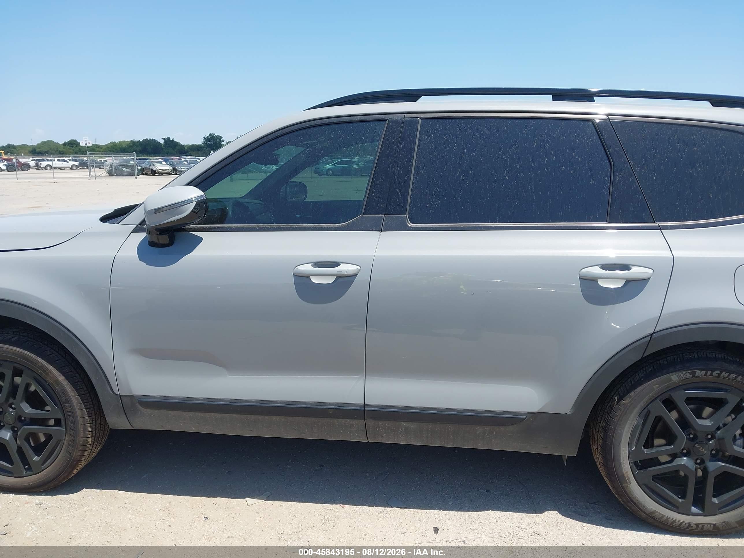 2025 KIA TELLURIDE SX PRESTIGE X-LINE