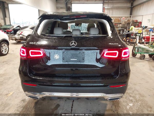 2022 MERCEDES-BENZ GLC 300 4MATIC SUV