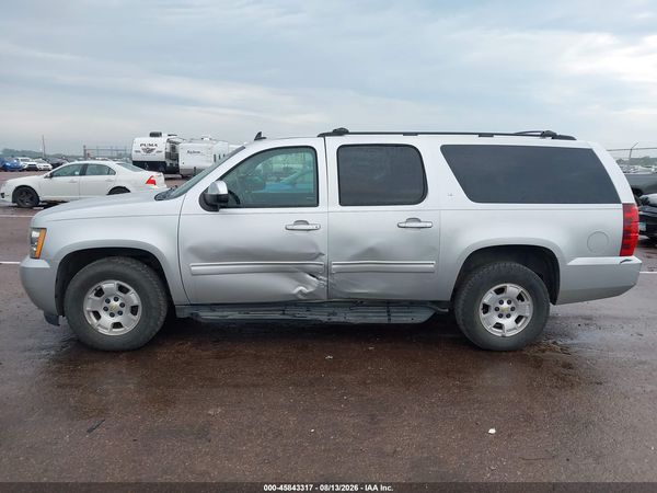2013 CHEVROLET SUBURBAN LT — I117