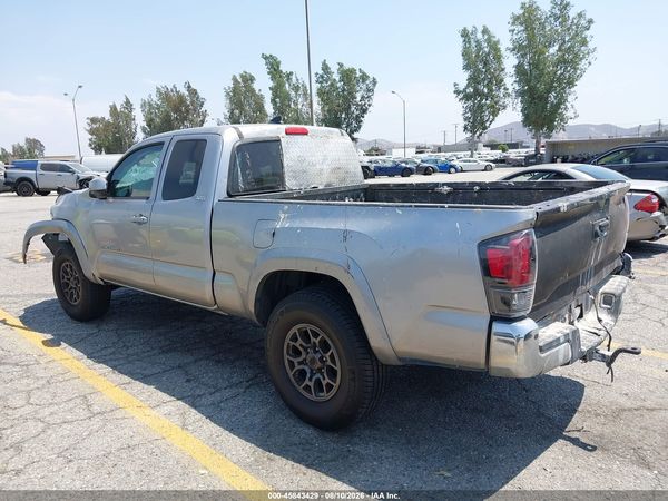 2018 TOYOTA TACOMA SR5 V6