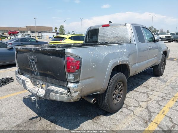 2018 TOYOTA TACOMA SR5 V6