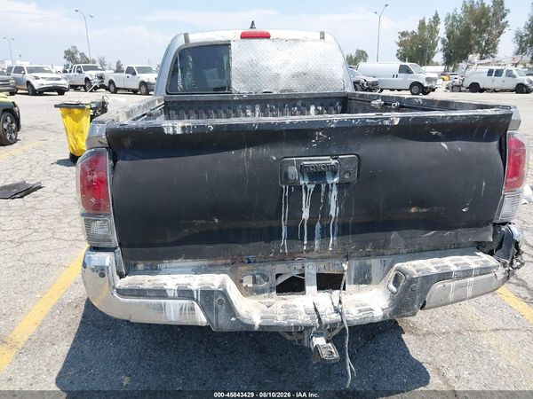 2018 TOYOTA TACOMA SR5 V6