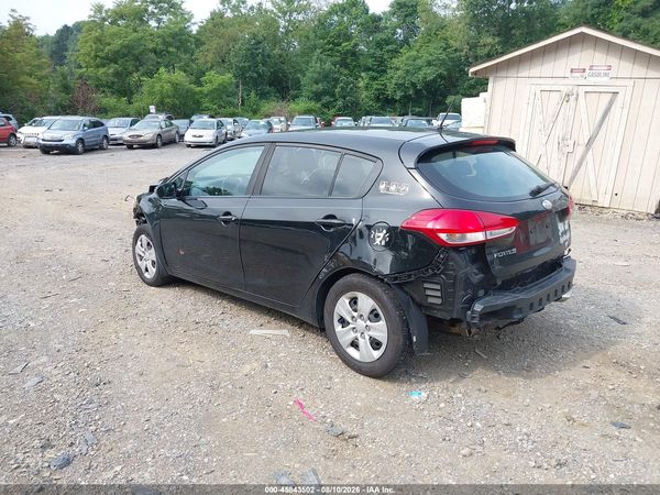 2017 KIA FORTE LX