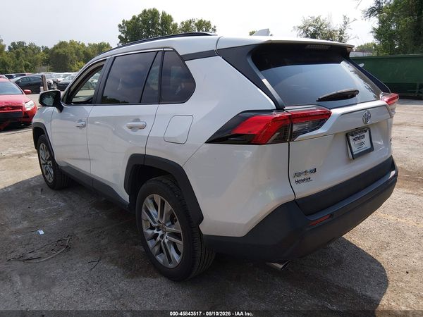 2024 TOYOTA RAV4 XLE PREMIUM