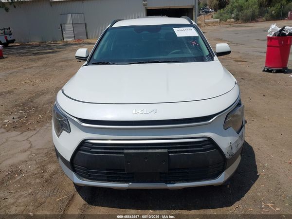 2025 KIA NIRO EX