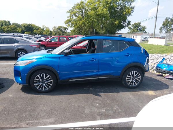 2024 NISSAN KICKS SR XTRONIC CVT
