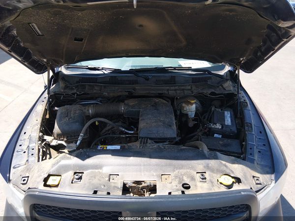 2017 RAM 1500 ST CREW CAB 4X4