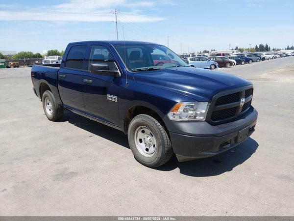 2017 RAM 1500 ST CREW CAB 4X4
