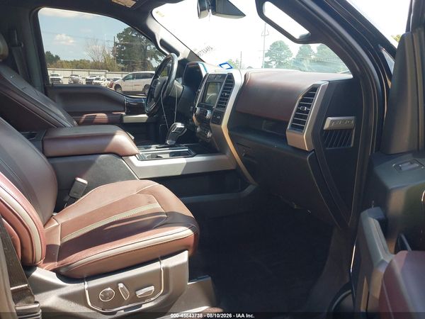 2017 FORD F-150 PLATINUM
