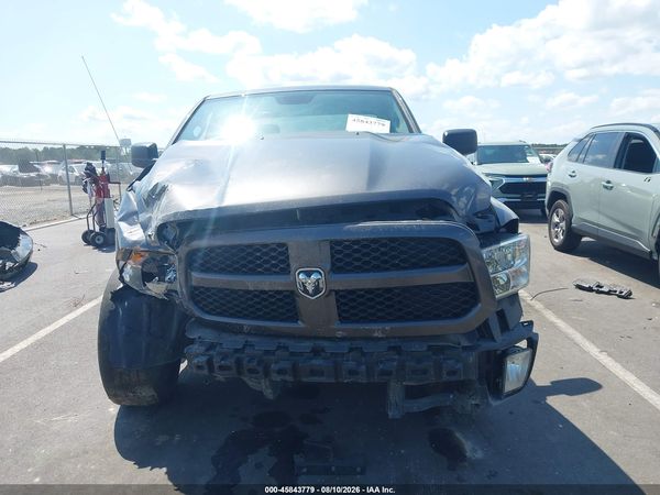 2017 RAM 1500 EXPRESS  4X2 5'7 BOX
