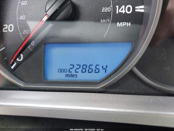 2016 TOYOTA RAV4 LE