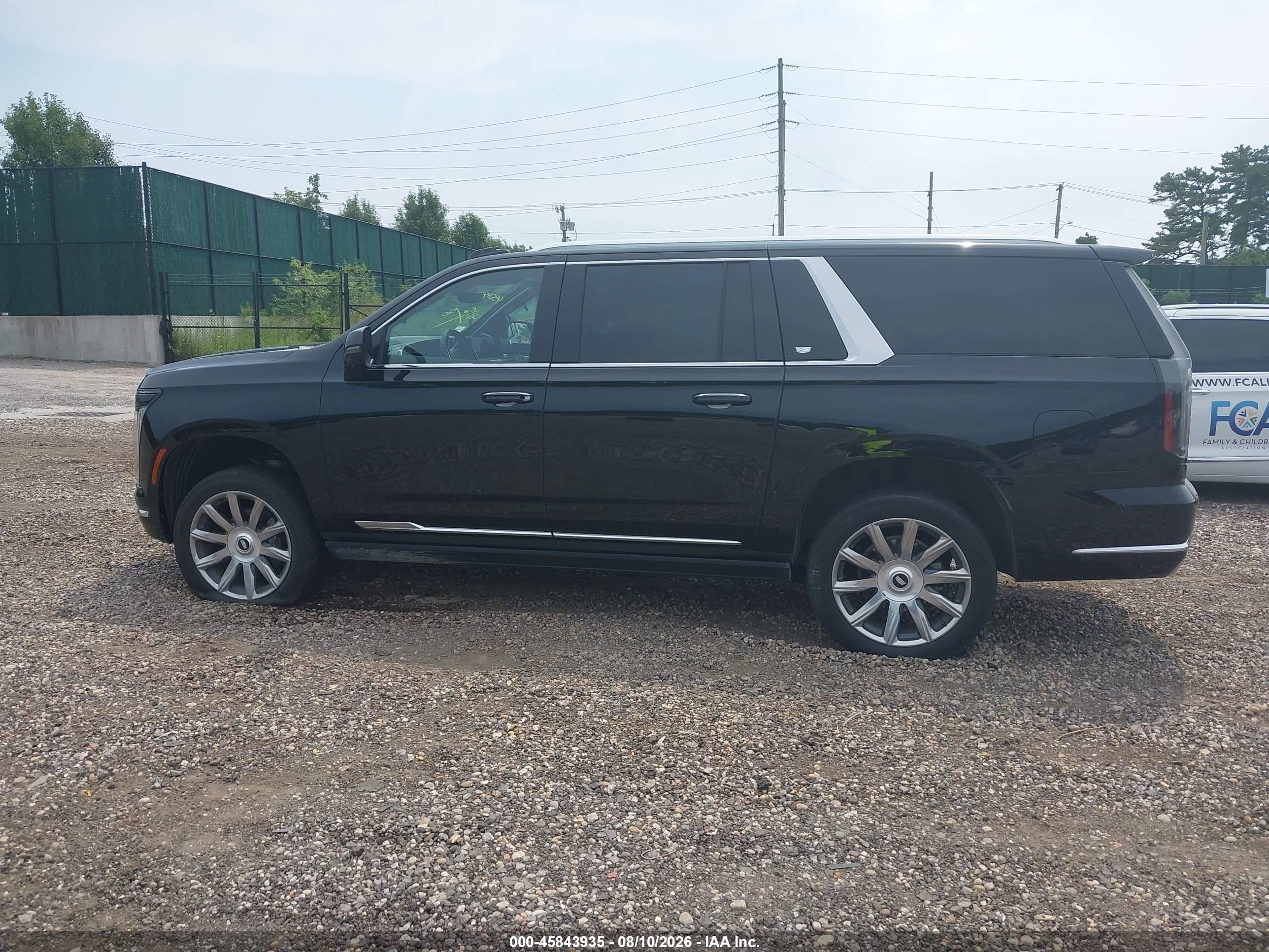 2025 CADILLAC ESCALADE ESV PREMIUM LUXURY