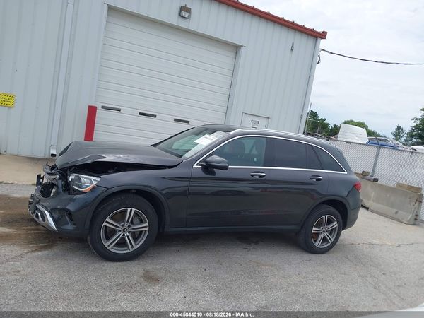 2022 MERCEDES-BENZ GLC 300 4MATIC SUV