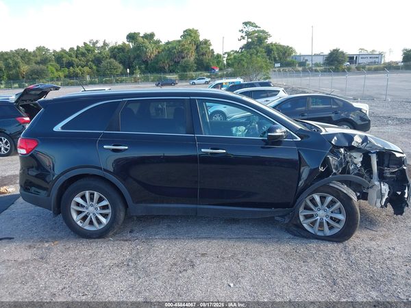 2017 KIA SORENTO 2.4L LX