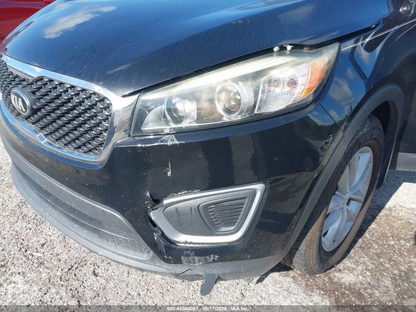 2017 KIA SORENTO 2.4L LX