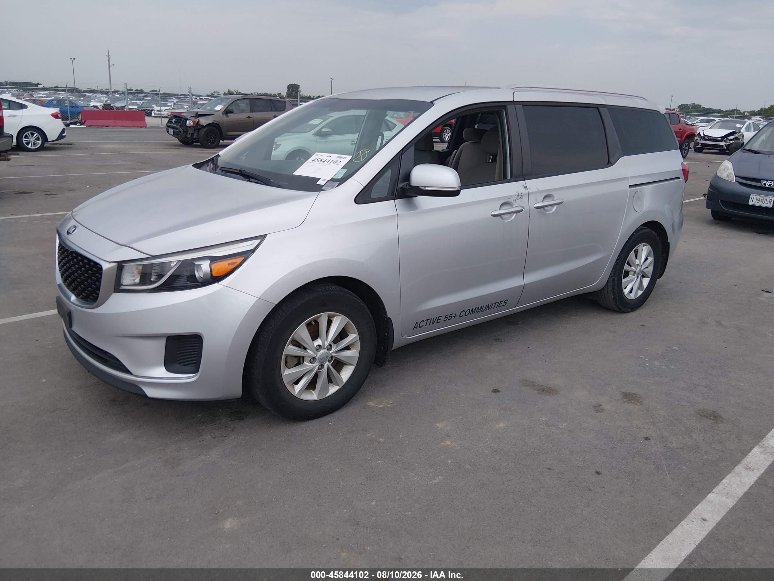 2016 KIA SEDONA LX