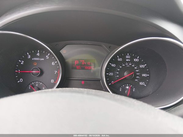 2016 KIA SEDONA LX