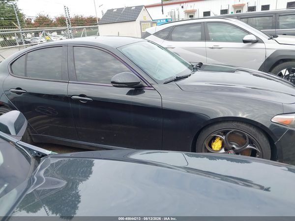 2019 ALFA ROMEO GIULIA TI SPORT RWD