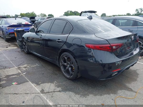 2019 ALFA ROMEO GIULIA TI SPORT RWD