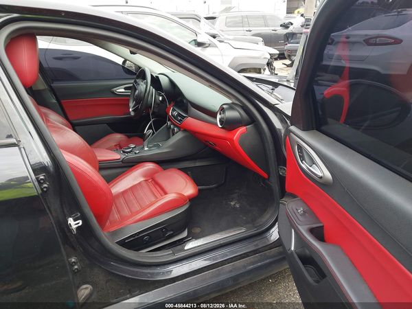 2019 ALFA ROMEO GIULIA TI SPORT RWD